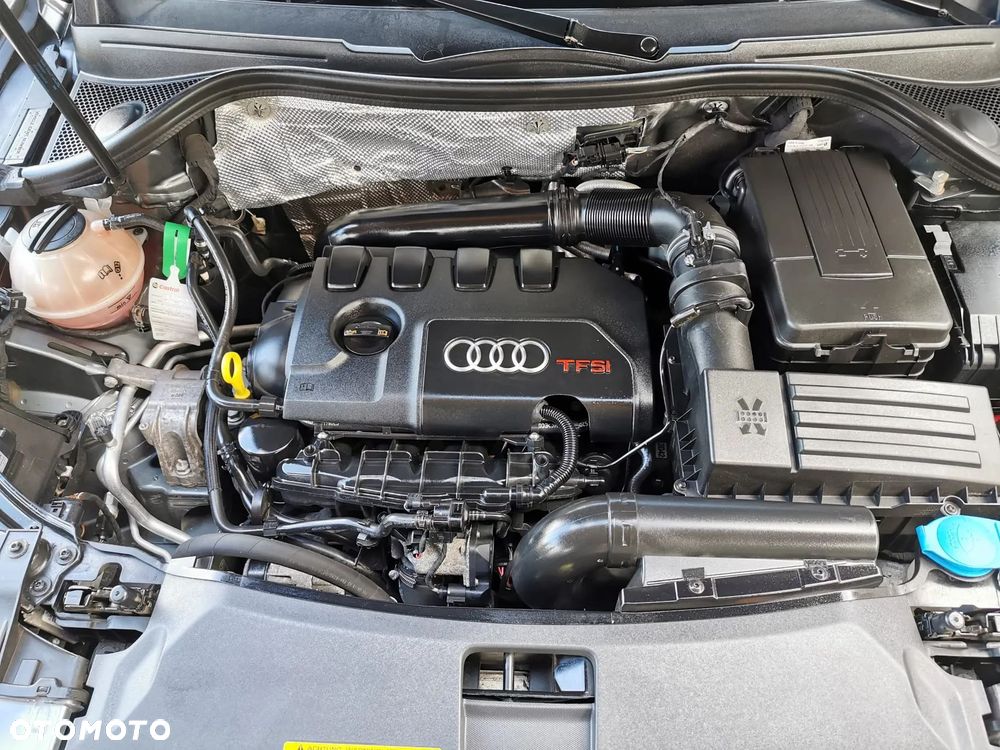 Audi Q3 2.0 TFSI Quattro - 6
