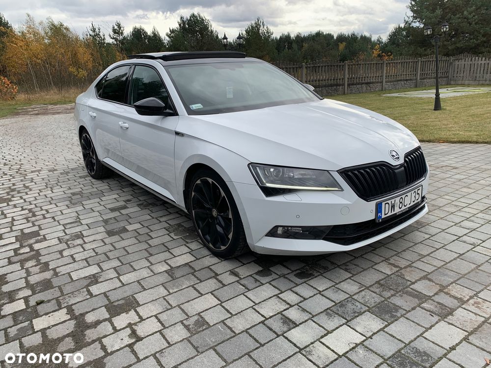Skoda Superb 2.0 TDI 4x4 Sportline DSG - 1