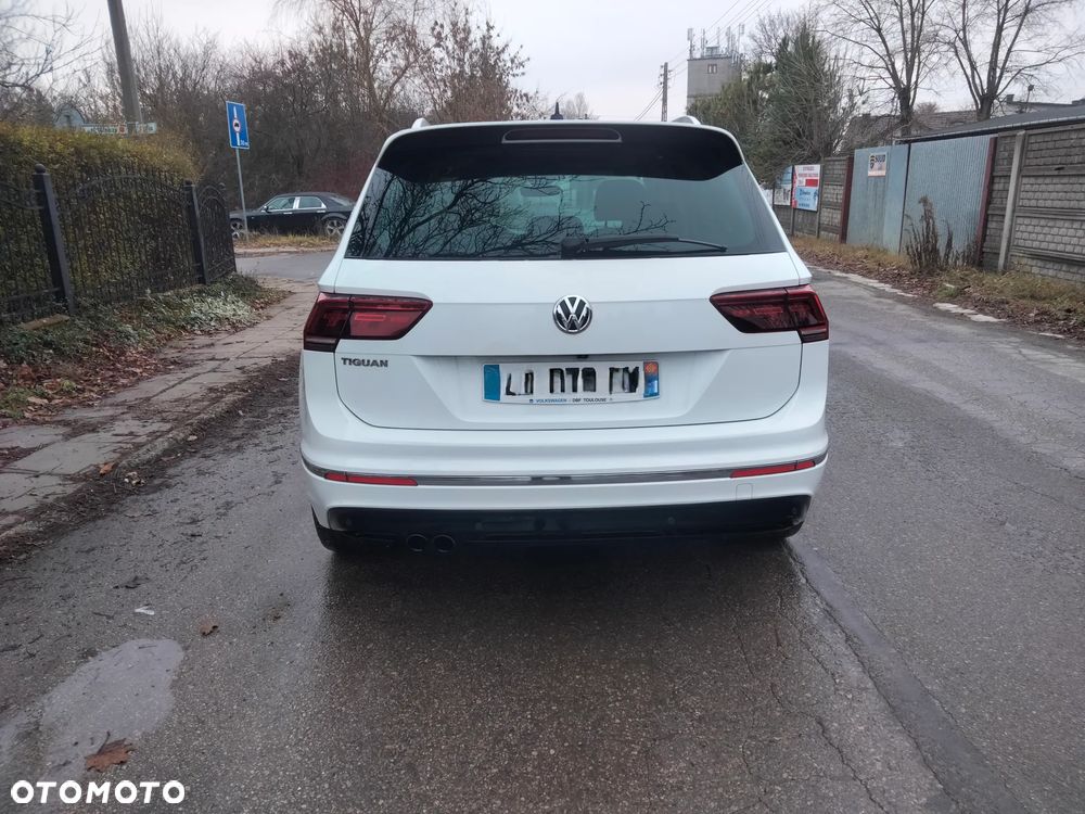 Volkswagen Tiguan 2.0 TDI SCR DSG R-Line - 4