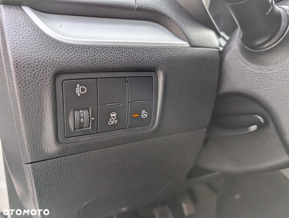 Kia Picanto 1.0 Fifa World Cup Edition - 16