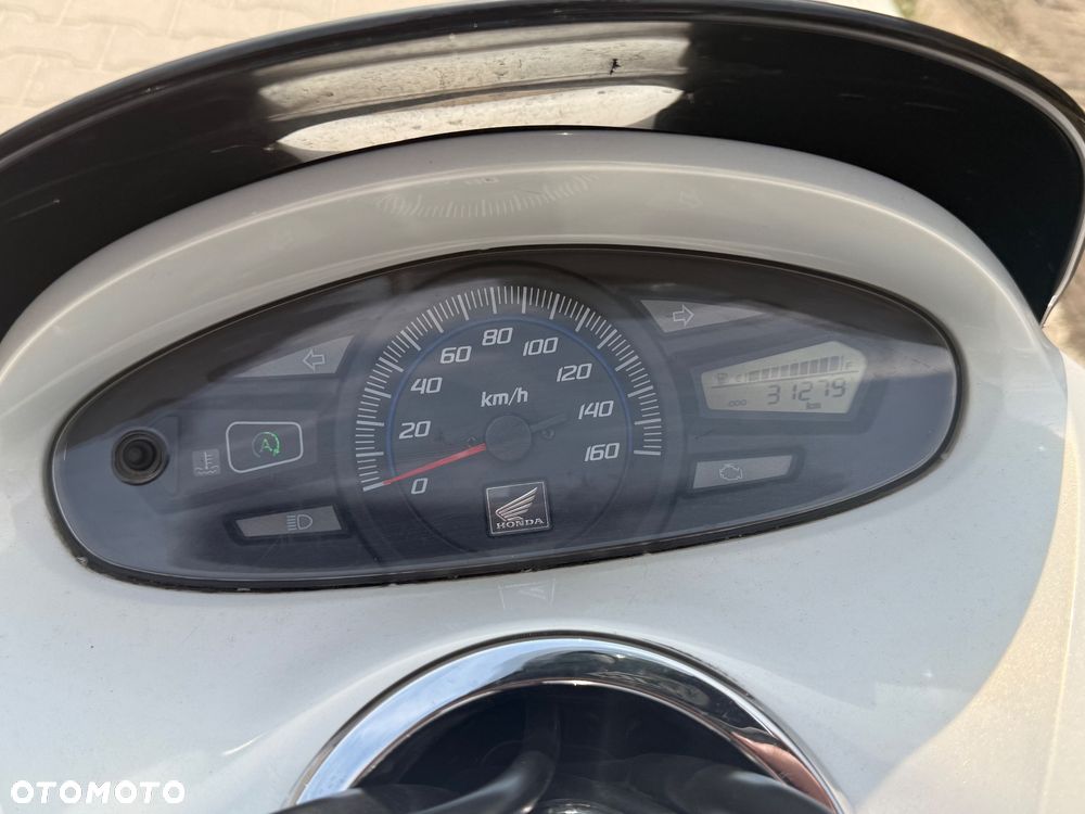Honda PCX - 5