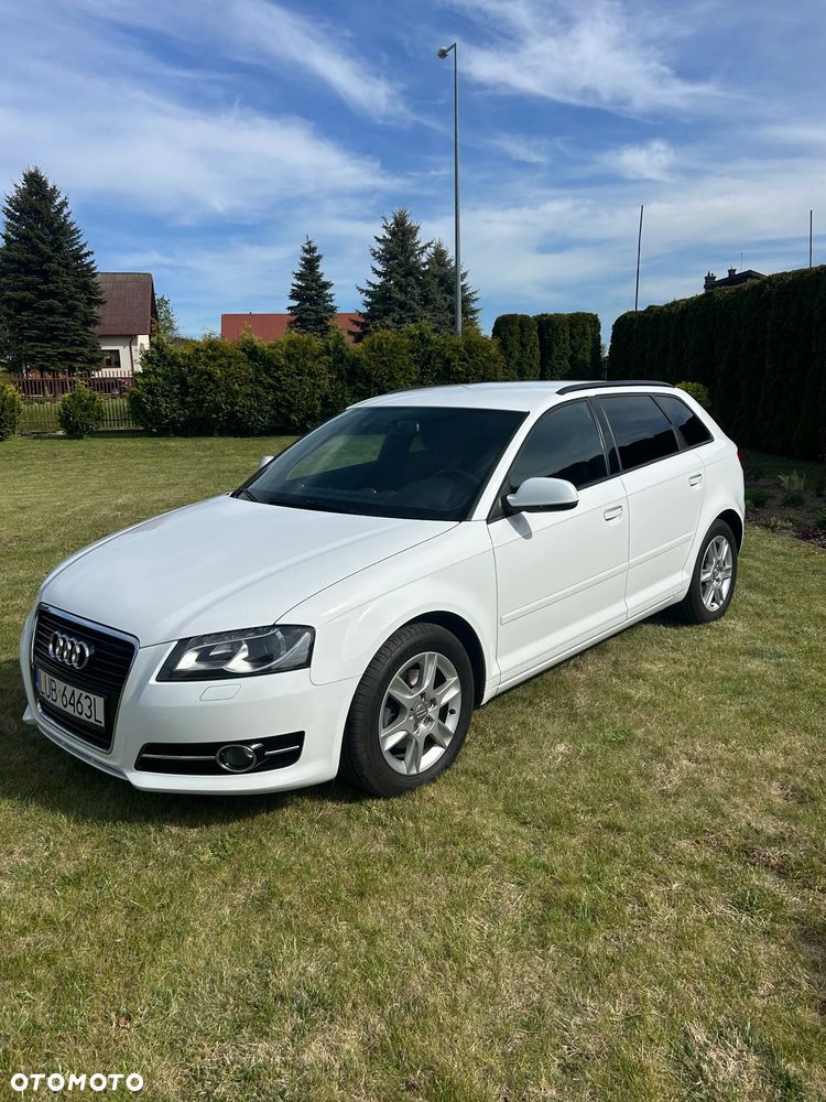 Audi A3 Sportback 2.0 TDI Ambition - 2