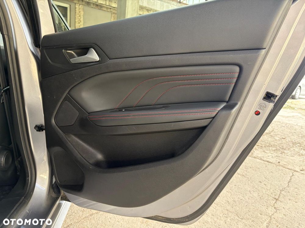 Peugeot 308 BlueHDi 130 EAT8 Stop & Start Allure - 25