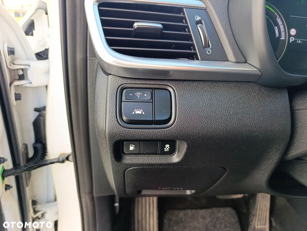Kia Optima Plug-in Hybrid - 20