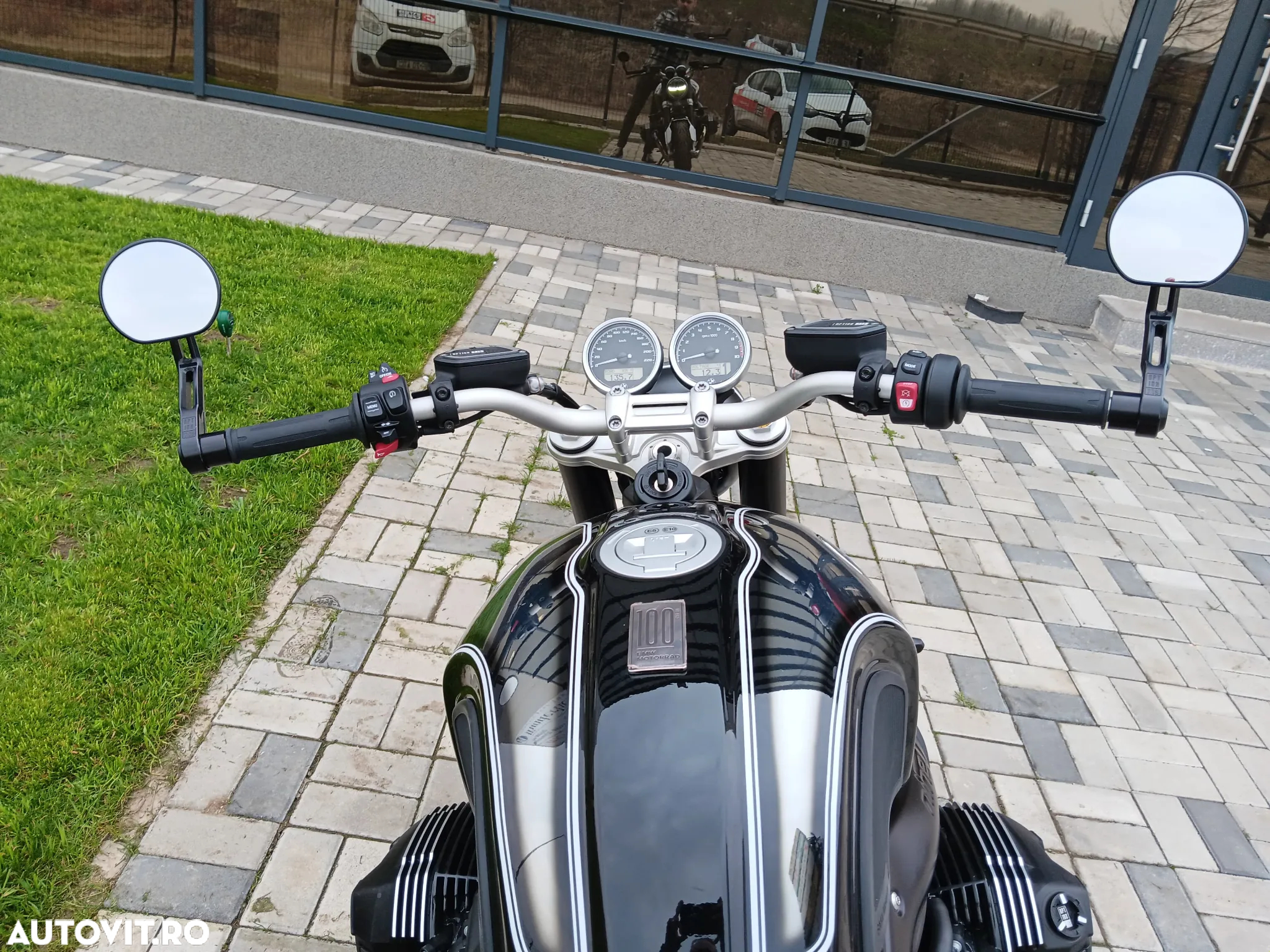 BMW R nineT 100th Anniversary - 8
