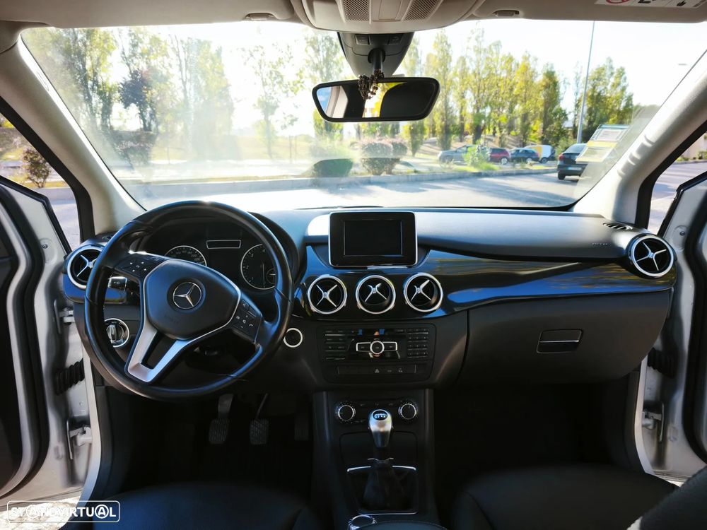 Mercedes-Benz B 200 CDi BlueEfficiency - 19