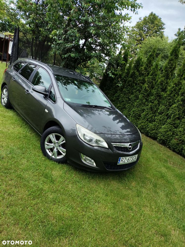 Opel Astra 1.7 CDTI Sport - 1