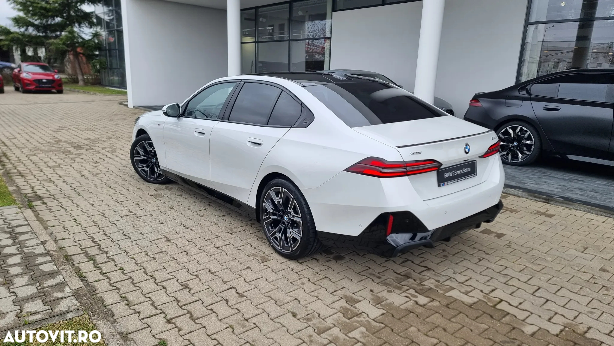 BMW Seria 5 520d xDrive AT MHEV - 3