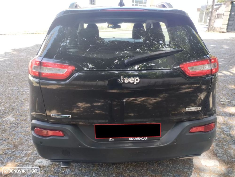 Jeep Cherokee 2.0 MJD Longitude - 6