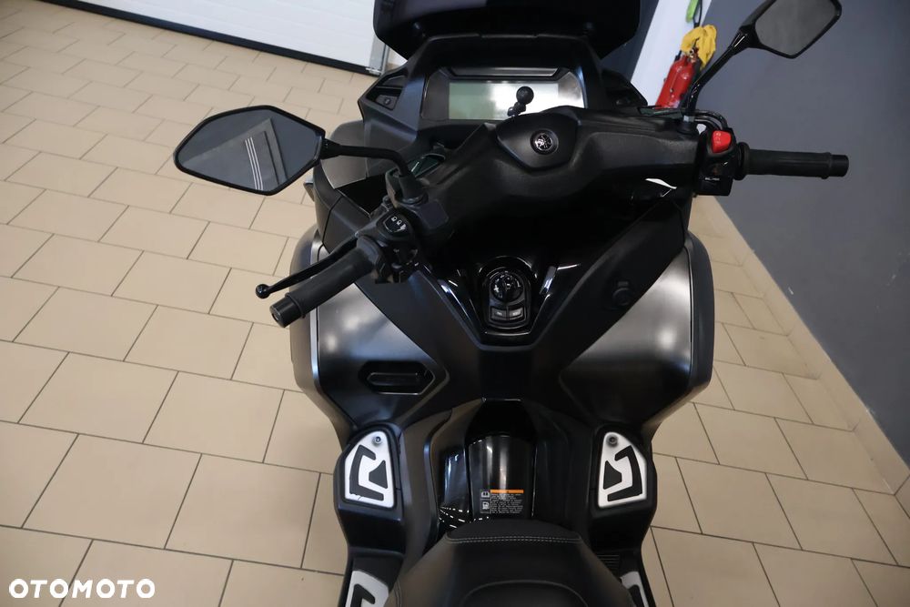 Yamaha Tricity - 8