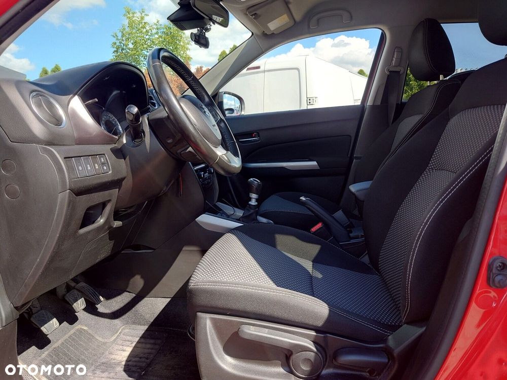 Suzuki Vitara - 8