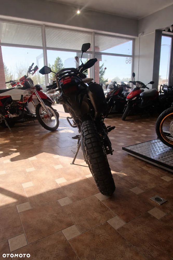 VOGE 300GY RALLY - 9