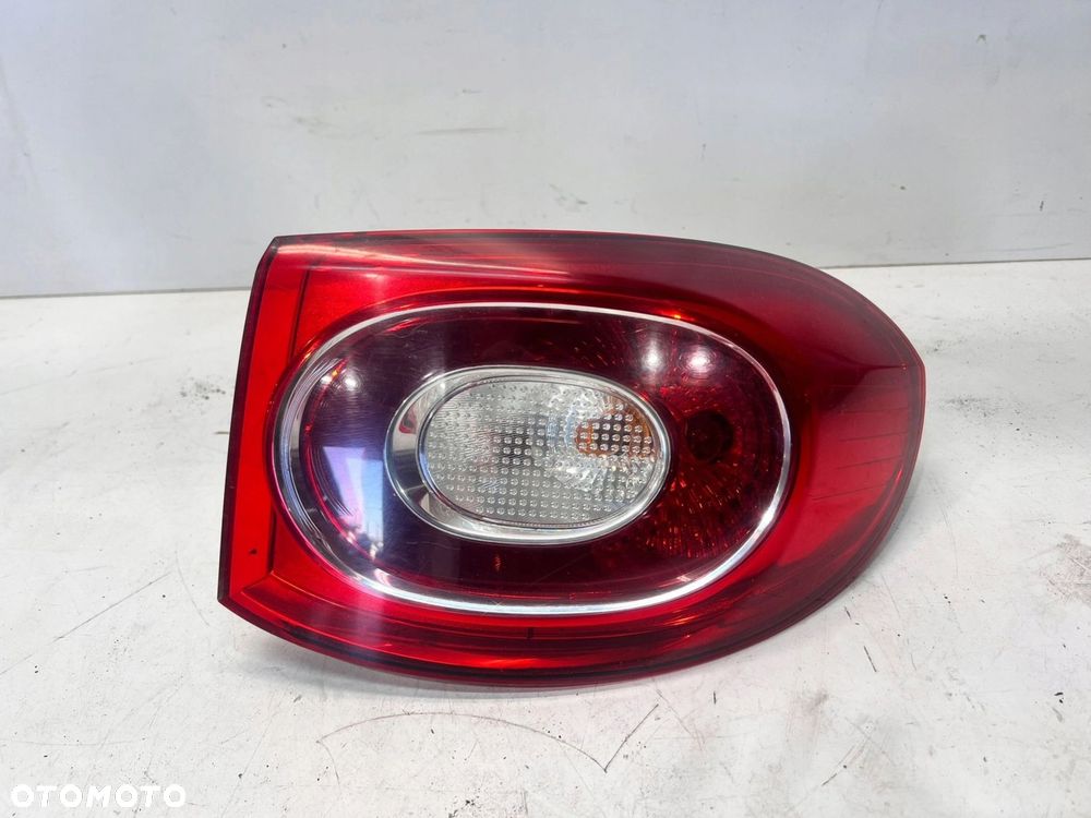 LAMPA PRAWY TYŁ Z BŁOTNIKA VW TIGUAN 5N0945096F - 1