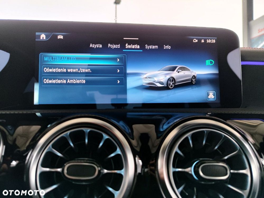 Mercedes-Benz CLA - 29