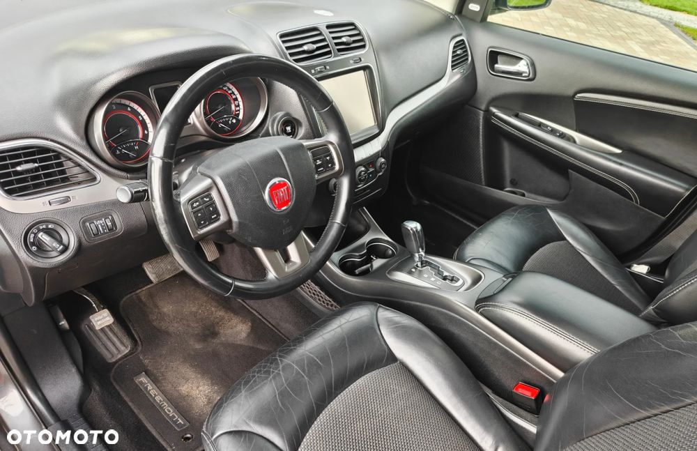 Fiat Freemont 2.0 Multijet 16V DPF Automatik Allrad Black Code - 9