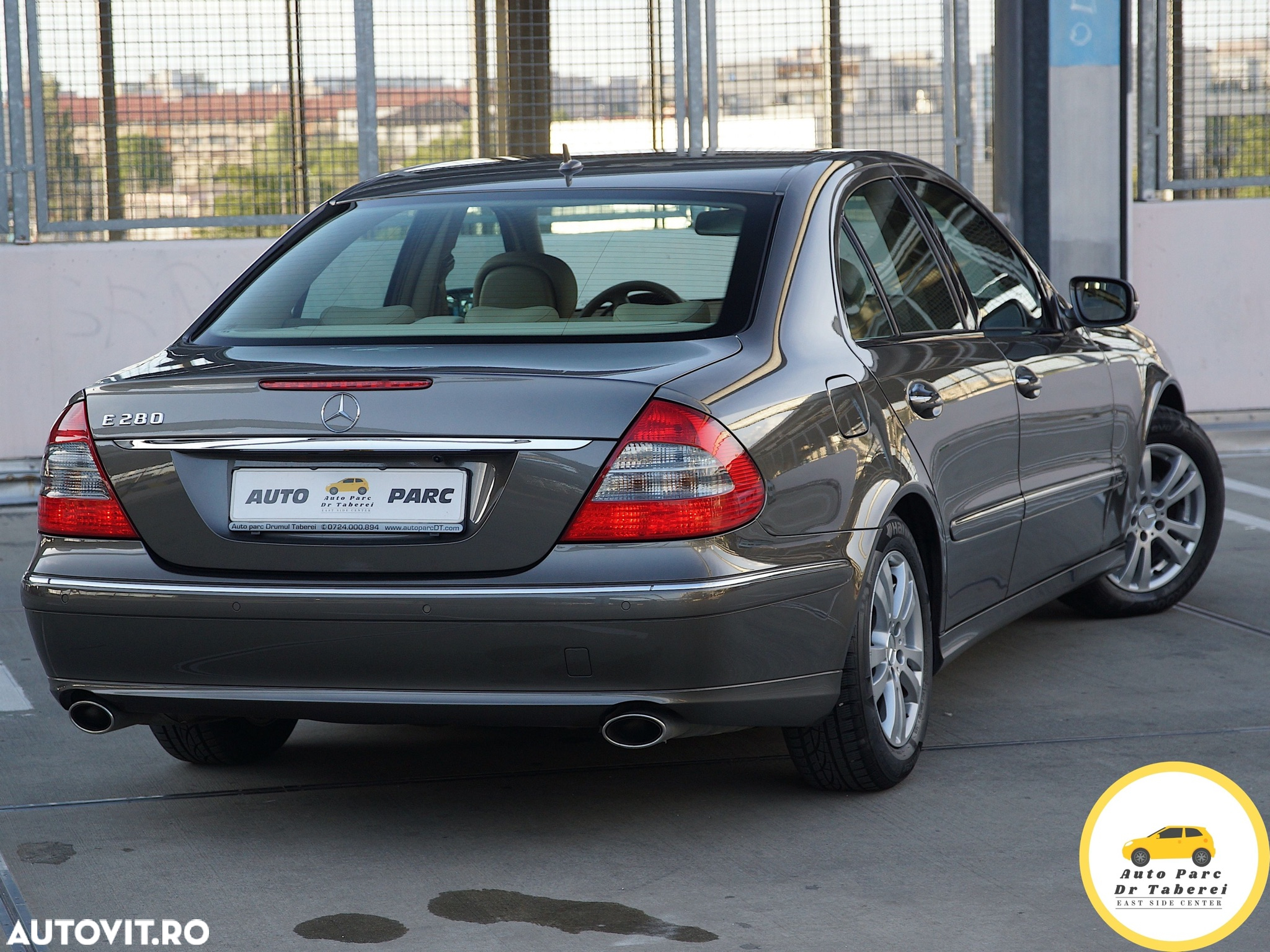 Mercedes-Benz E 280 7G-TRONIC Elegance BusinessEDITION - 8