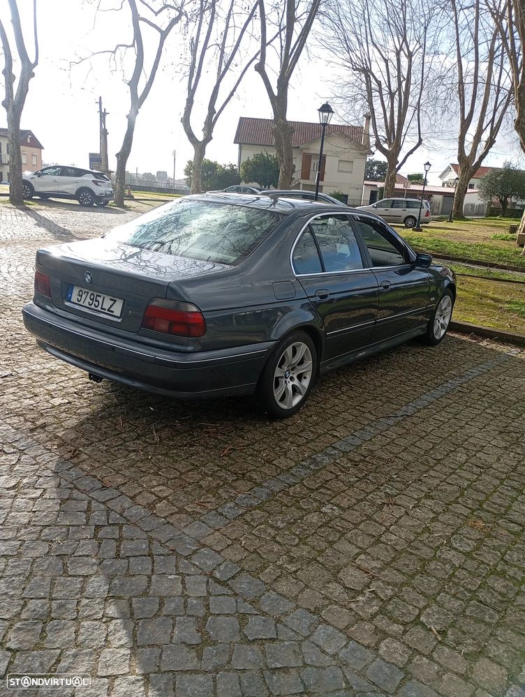 BMW 523 i - 4