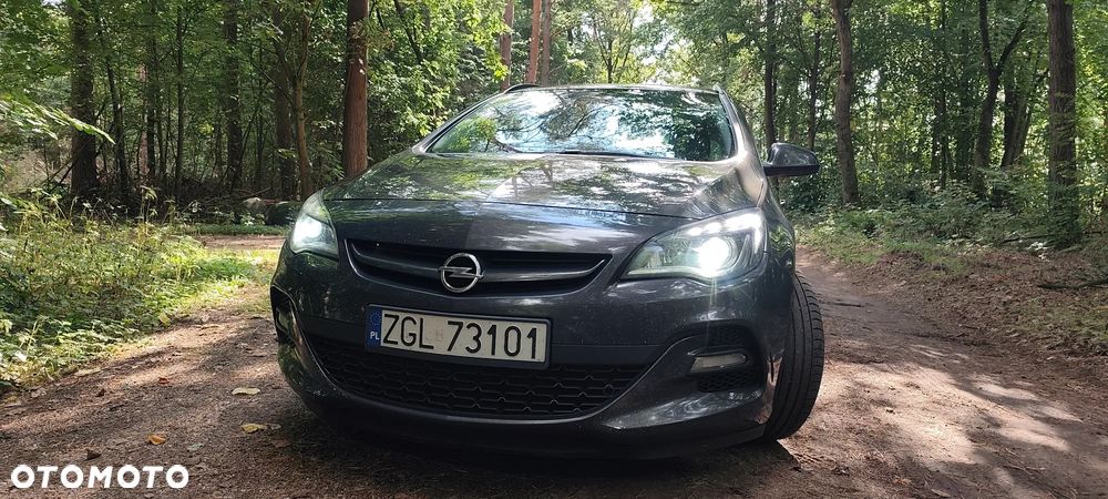 Opel Astra 2.0 CDTI Cosmo - 20