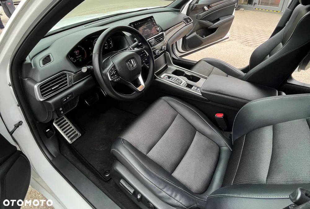 Honda Accord - 6