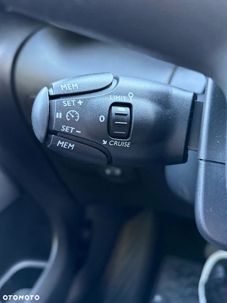 Citroën C3 Aircross 1.5 BlueHDi Shine S&S EAT6 - 17