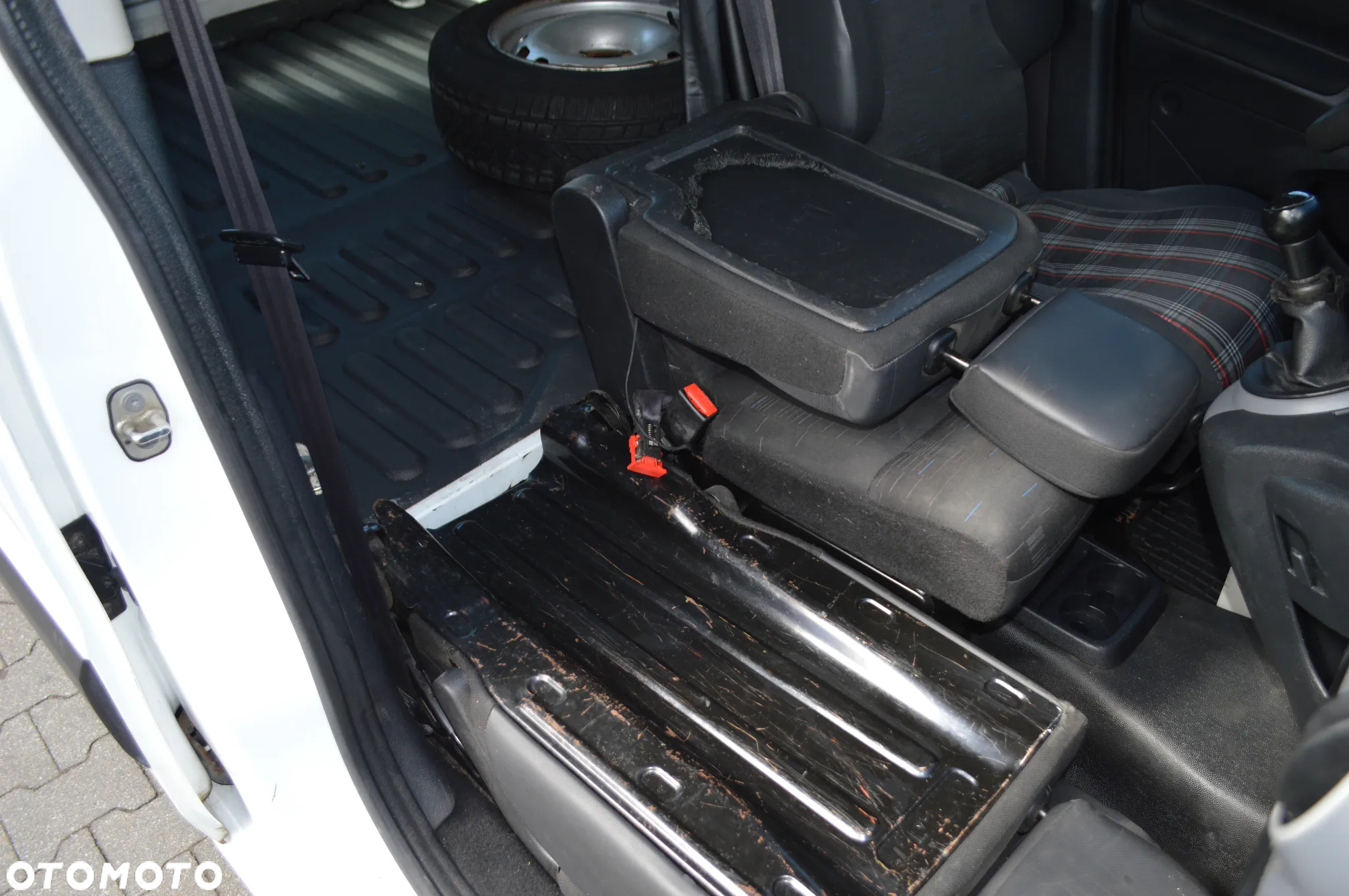 Citroën BERLINGO - 16