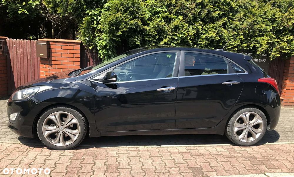 Hyundai i30 1.6 CRDi Premium - 1