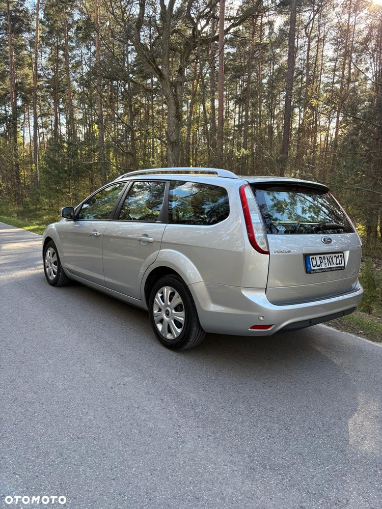 Ford Focus 1.6 TDCi DPF Style+ - 6