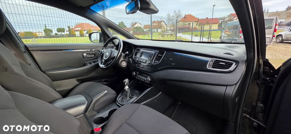 Kia Carens 1.7 CRDi M - 7