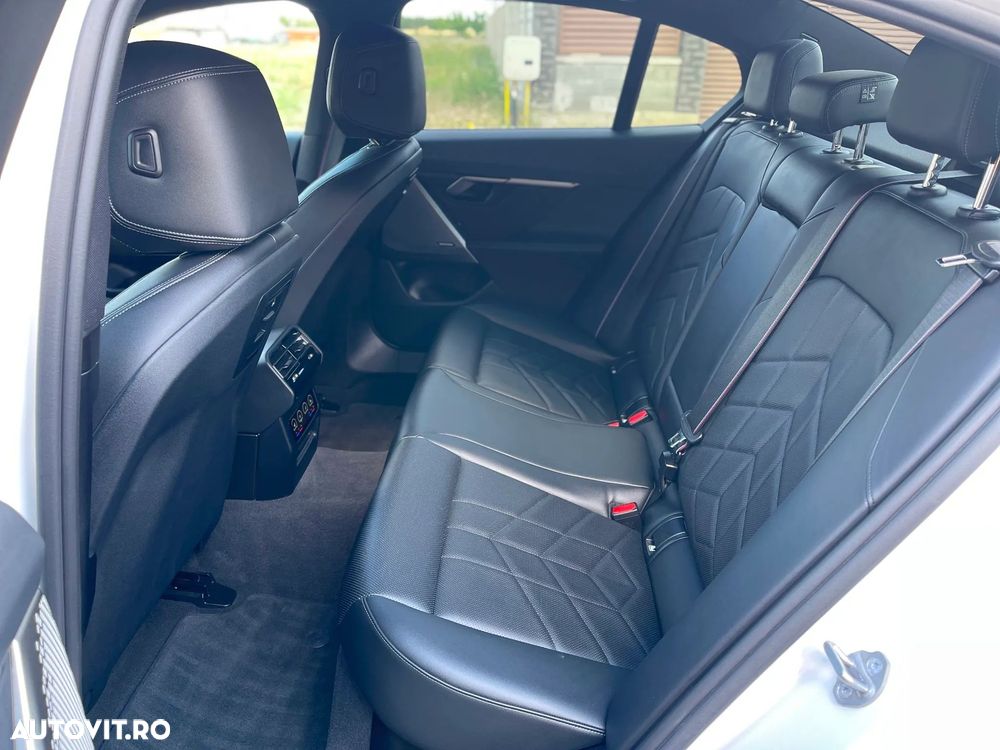 BMW Seria 5 520d AT MHEV - 7