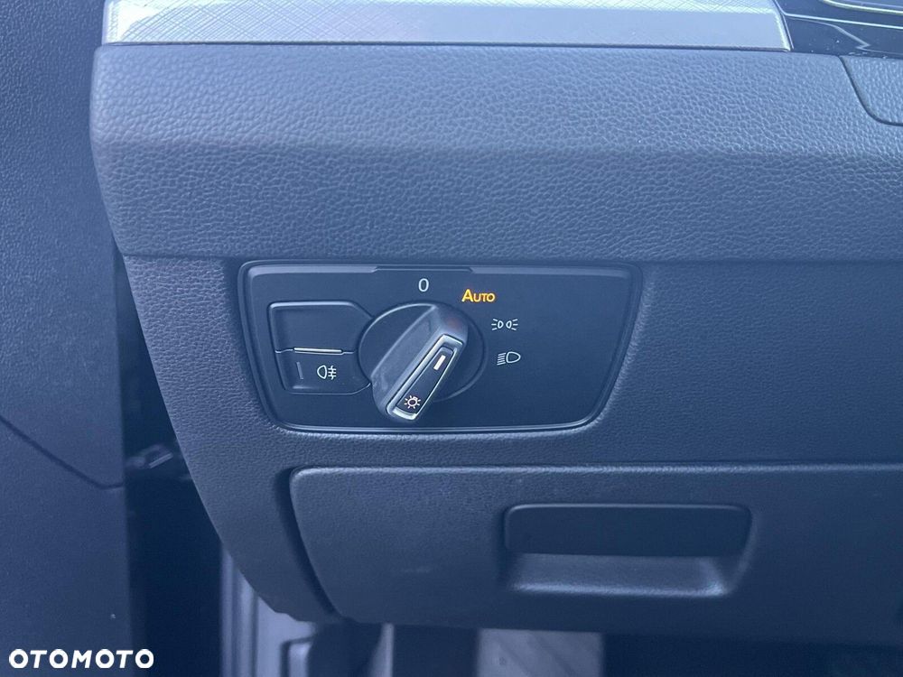 Volkswagen Passat - 16