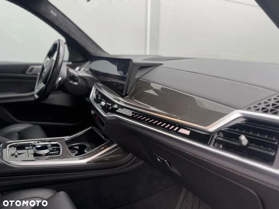 BMW X7 M50i sport - 6