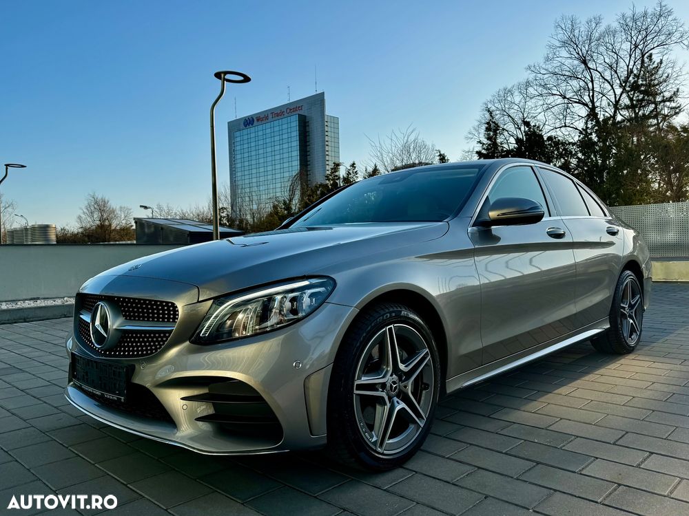 Mercedes-Benz C 200 4Matic 9G-TRONIC AMG Line - 7