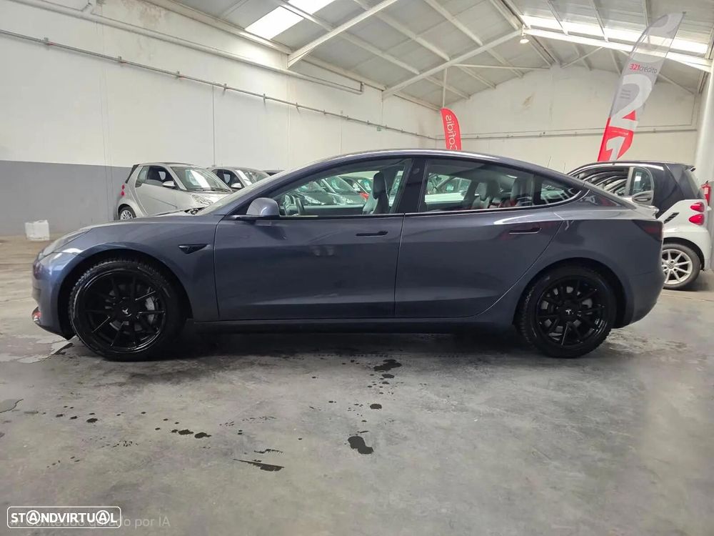 Tesla Model 3 Standard Range Plus RWD - 3