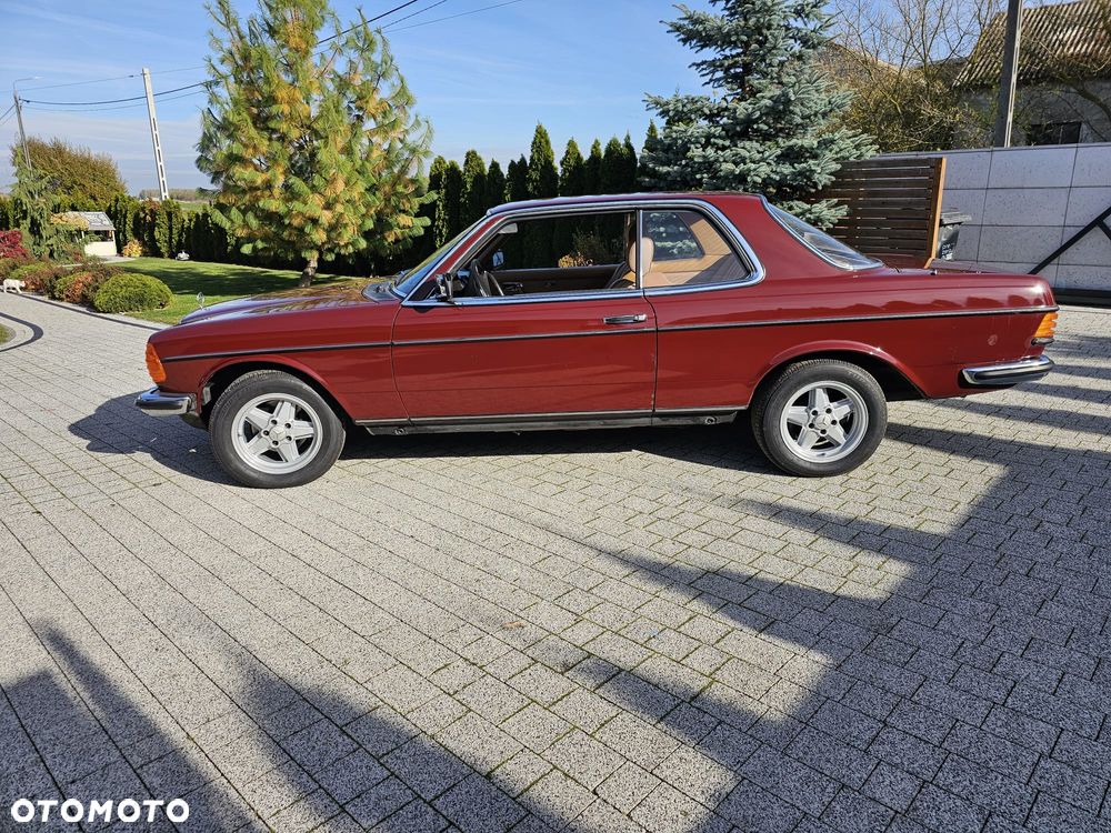 Mercedes-Benz Inny - 21