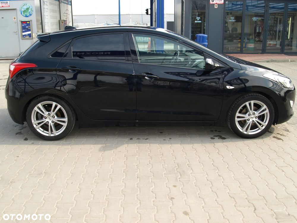 Hyundai i30 1.4 Comfort - 3