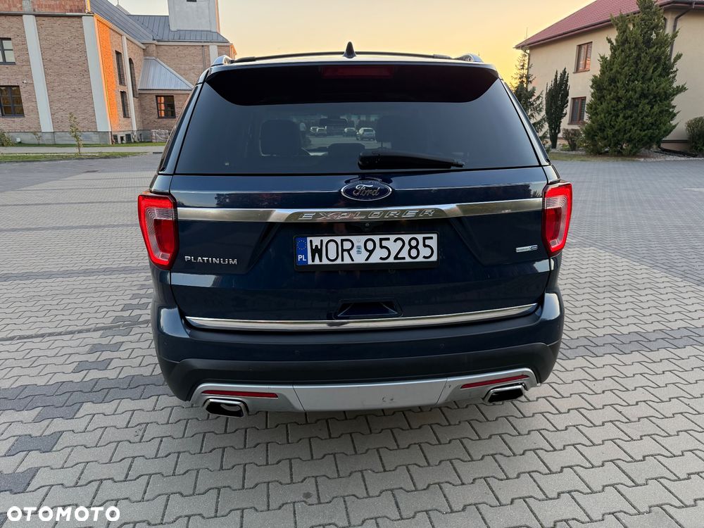 Ford Explorer - 7