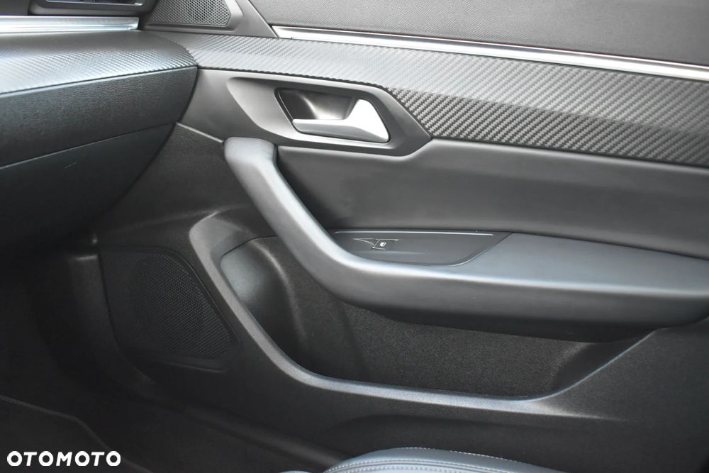 Peugeot 508 PureTech 180 EAT8 Allure Pack - 32