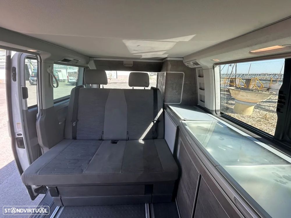 VW California Coast VOLKSWAGEN CALIFORNIA CAMPER | 2 CAMAS – DORME 4 | KITCHENETTE + CAMA NO TETO - 16