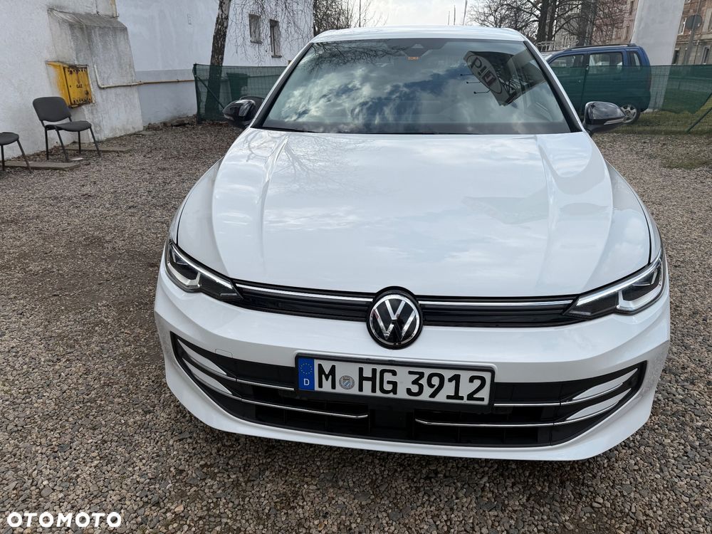 Volkswagen Golf - 3