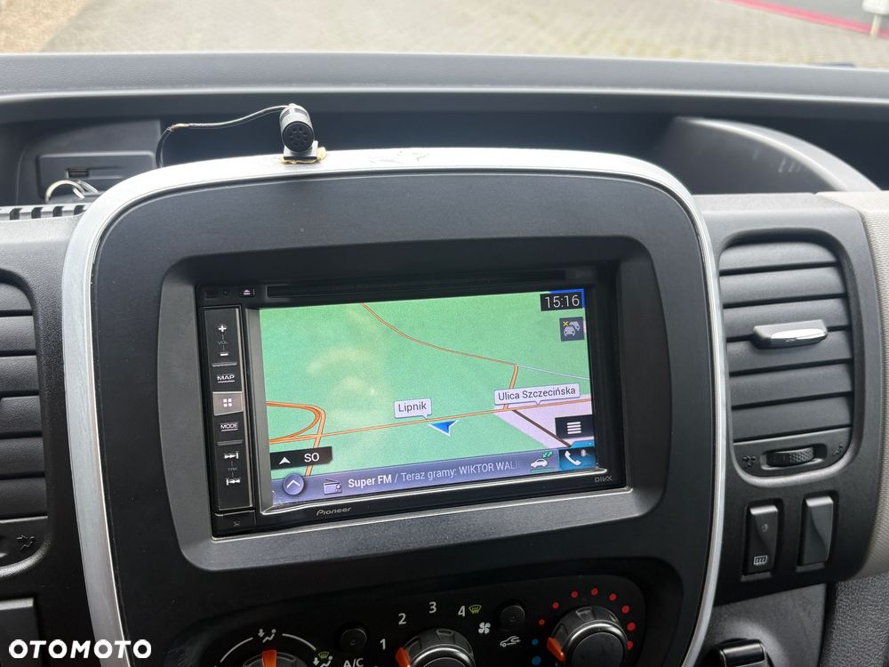 Renault Trafic - 15