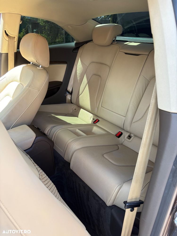 Audi A5 Coupé 2.0 TDI Multitronic - 11