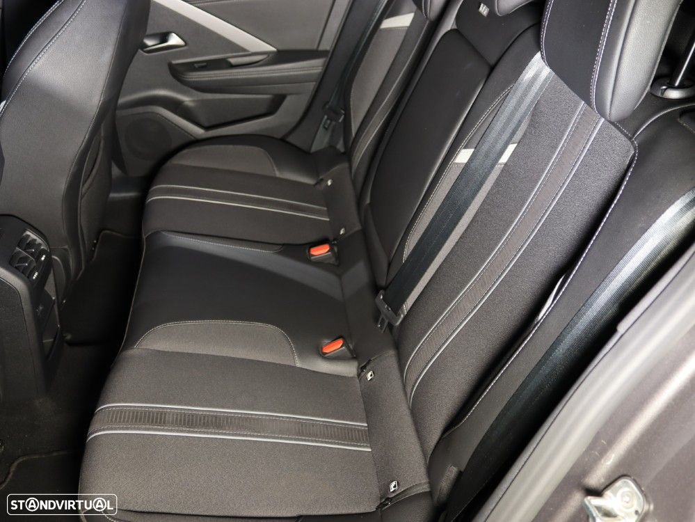 Opel Astra Sports Tourer 1.5 D GS Line Aut. - 14