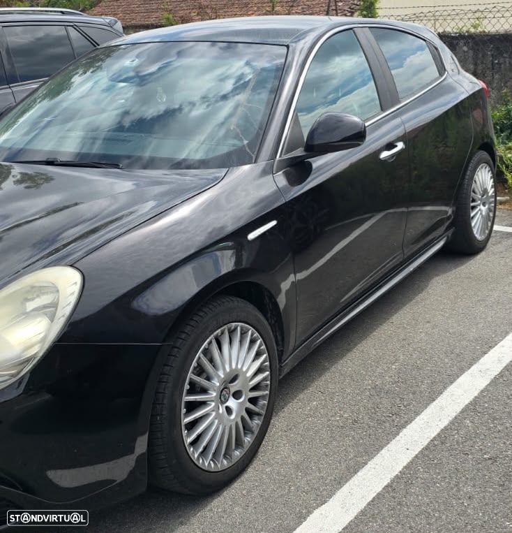 Alfa Romeo Giulietta - 2