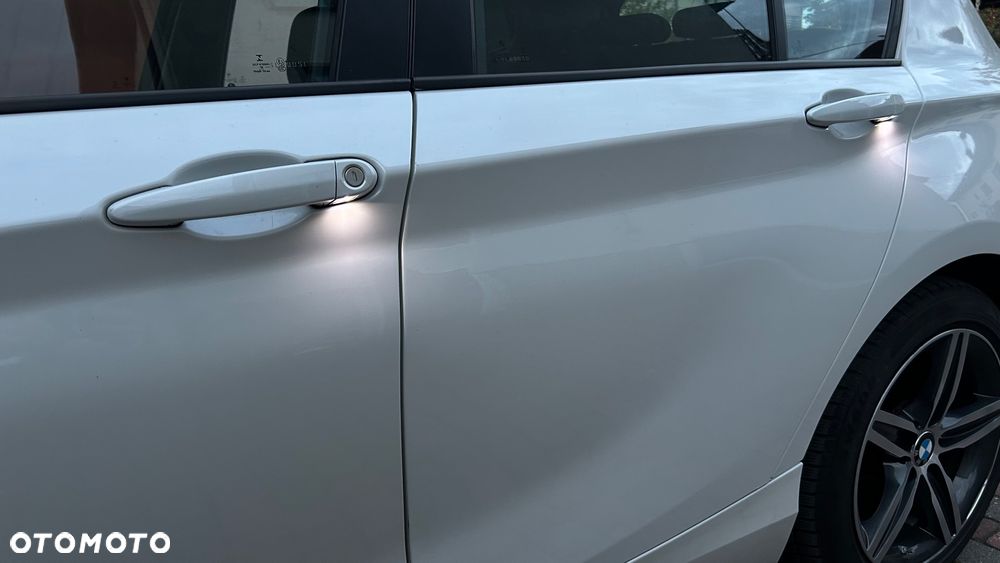 BMW Seria 1 116d EfficientDynamics Edition Sport Line - 19