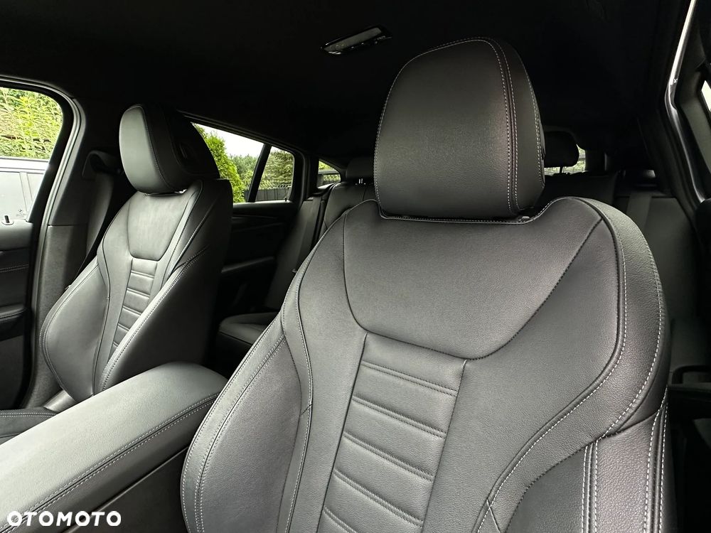 BMW X4 xDrive30d mHEV M Sport sport - 25