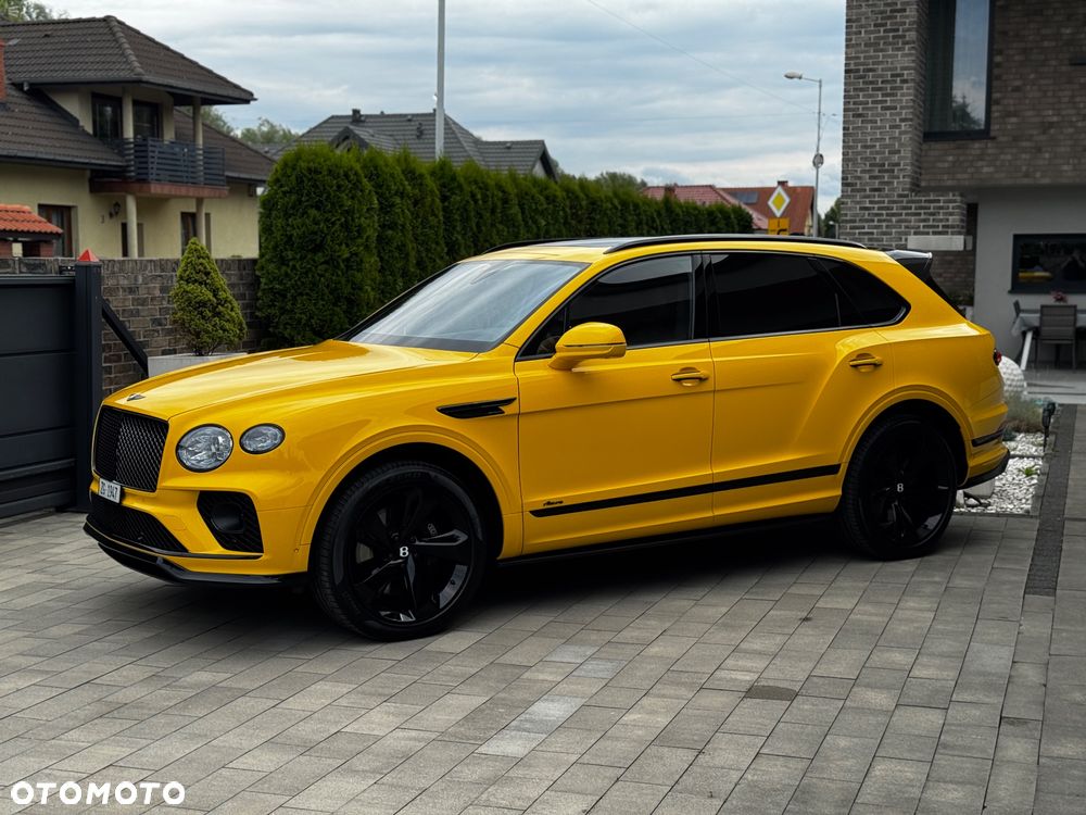 Bentley Bentayga Azure - 8