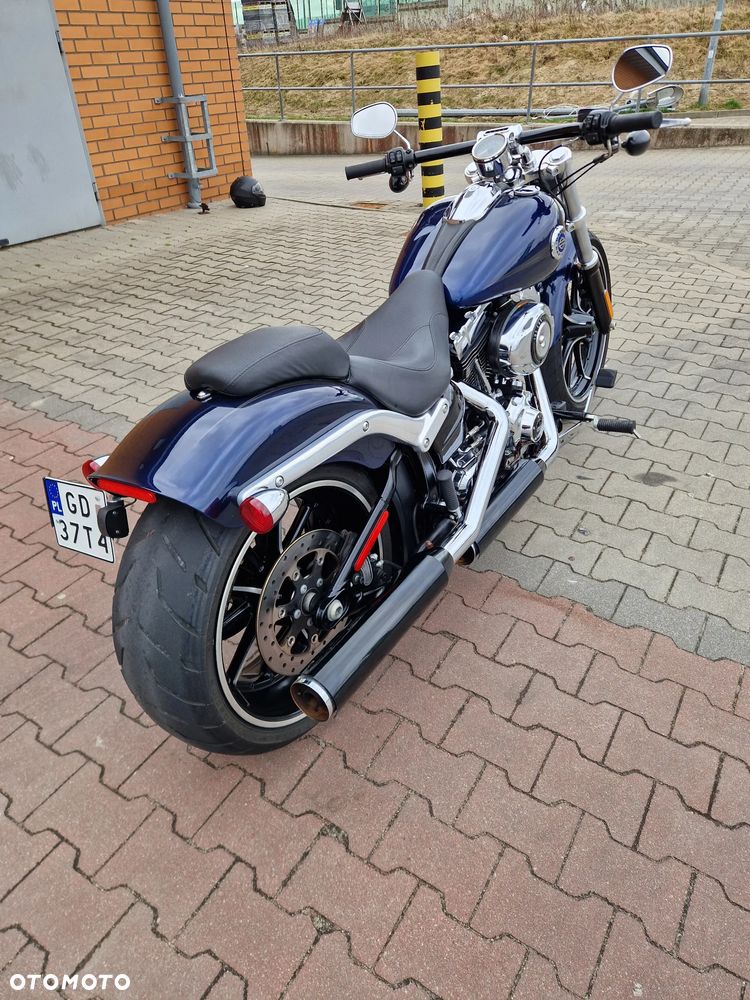 Harley-Davidson FXSB Breakout - 8