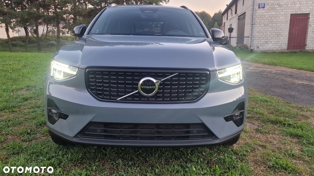Volvo XC 40 B5 B AWD Ultimate Dark - 2
