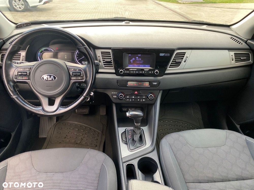 Kia Niro - 12
