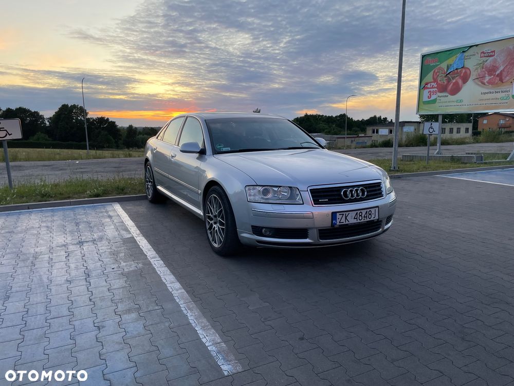 Audi A8 - 2
